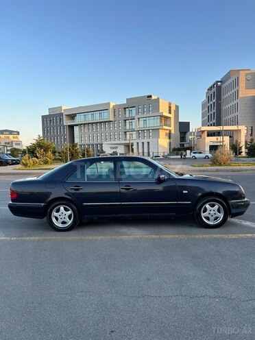 Mercedes E 230-14