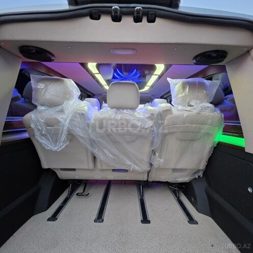 Mercedes Vito 115 CDI-11