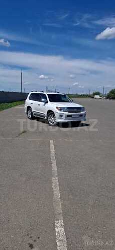 Toyota Land Cruiser-2