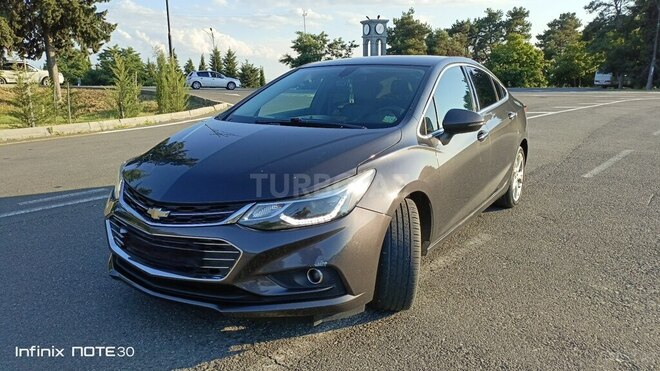 Chevrolet Cruze-1