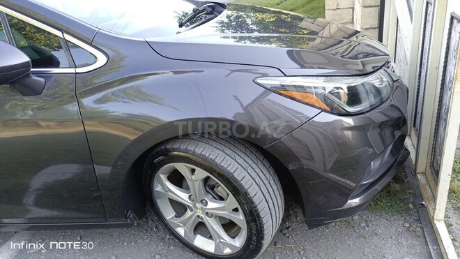 Chevrolet Cruze-15