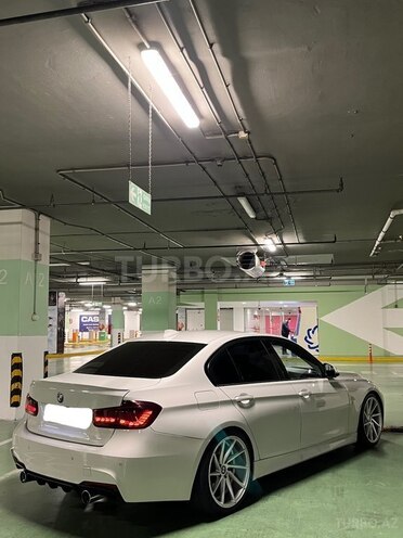 BMW 320d-2
