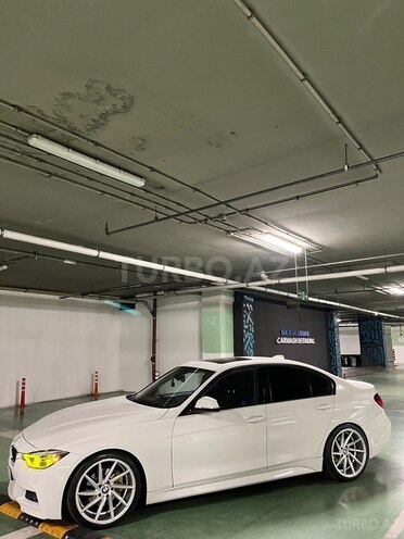 BMW 320d-5