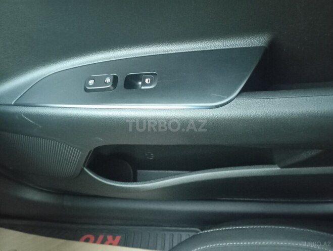 Kia Rio-19