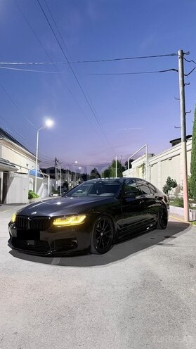 BMW 530-11