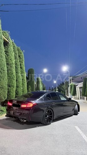 BMW 530-13