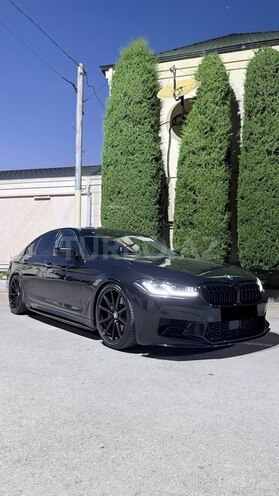 BMW 530-9