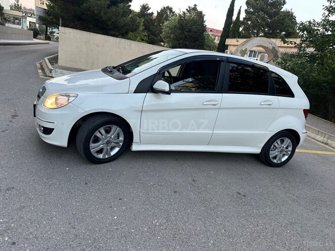 Mercedes B 170-14