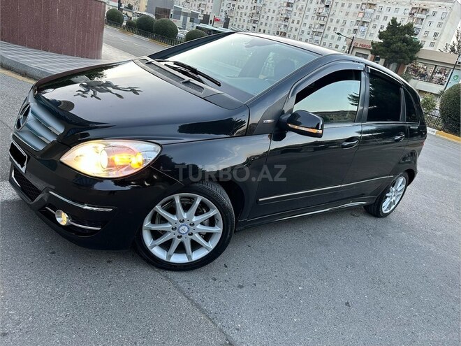 Mercedes B 170-2