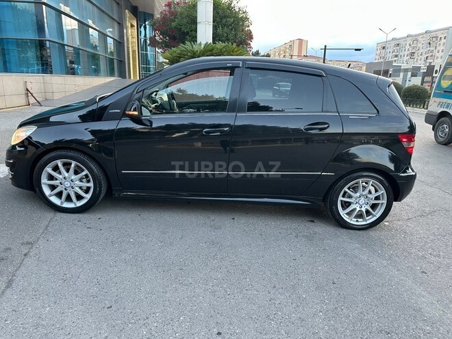 Mercedes B 170-15