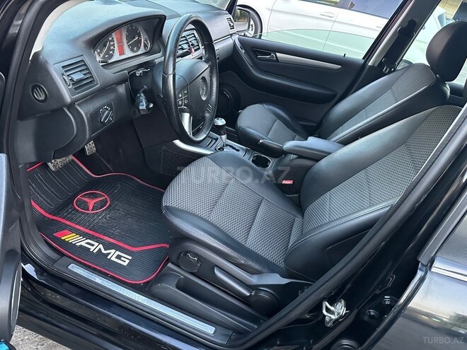 Mercedes B 170-19