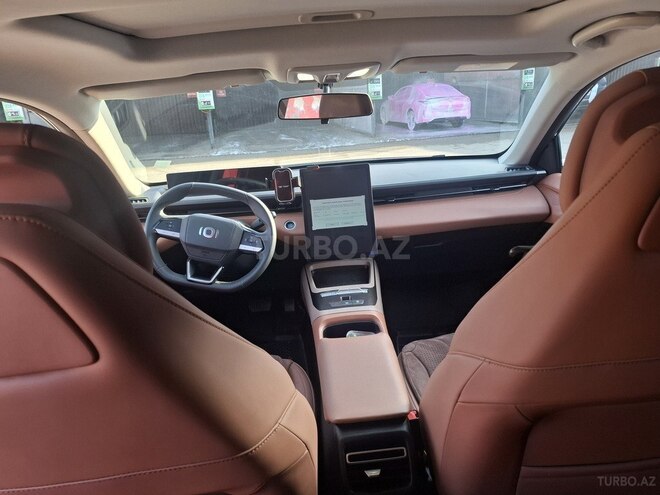 Changan Qiyuan A05-3