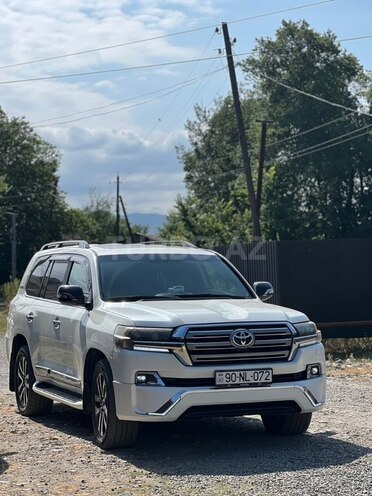 Toyota Land Cruiser-1