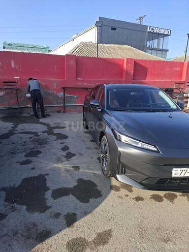 Changan Qiyuan A05-5
