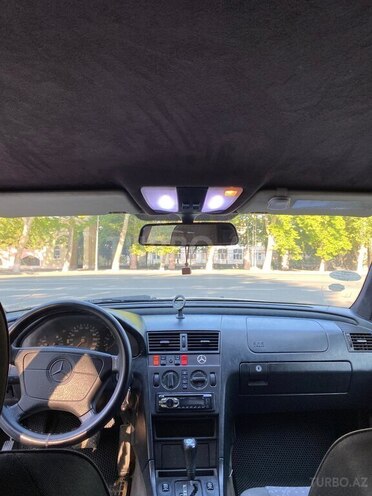 Mercedes C 180-10