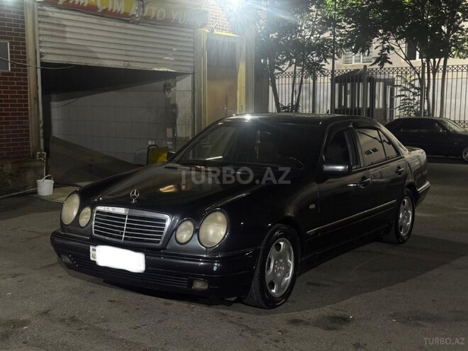 Mercedes E 230-7
