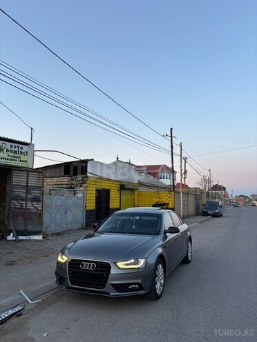 Audi A4-5