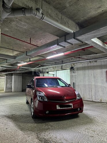 Toyota Prius-1