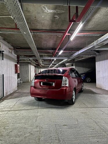 Toyota Prius-2