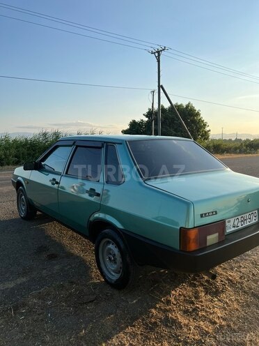 LADA (VAZ) 21099-17