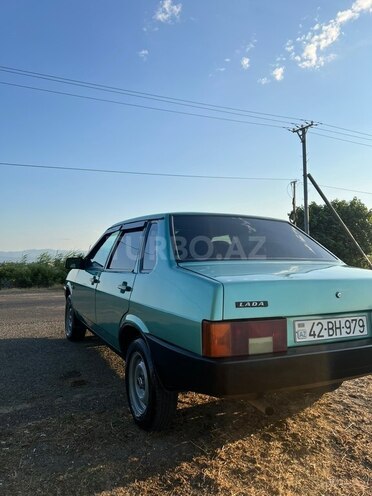 LADA (VAZ) 21099-8
