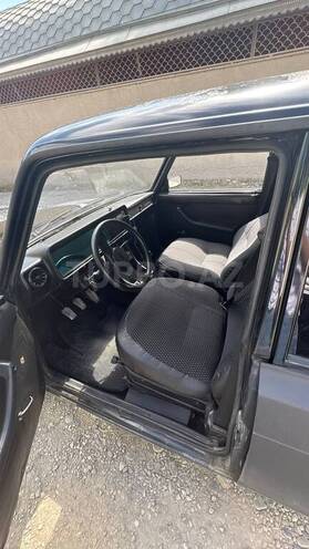 LADA (VAZ) 2107-8
