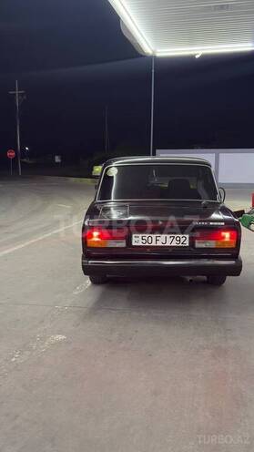 LADA (VAZ) 2107-2