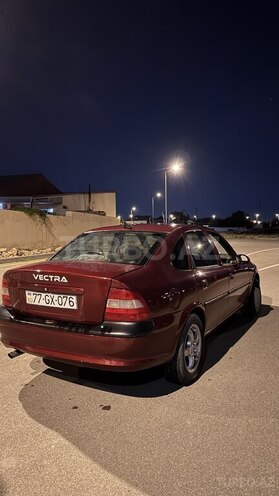 Opel Vectra-3