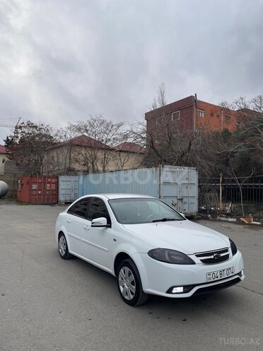 Daewoo Gentra-10