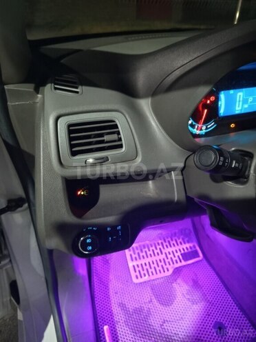 Chevrolet Cobalt-6