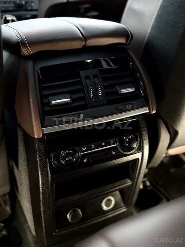 BMW X5-8