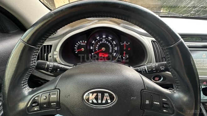 Kia Sportage-12