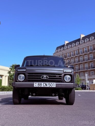 LADA (VAZ) Niva-2