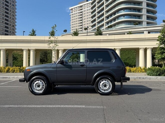 LADA (VAZ) Niva-5