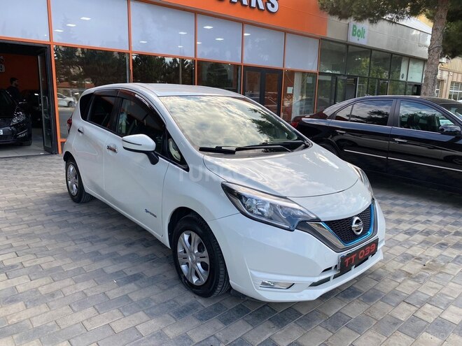 Nissan Note-4