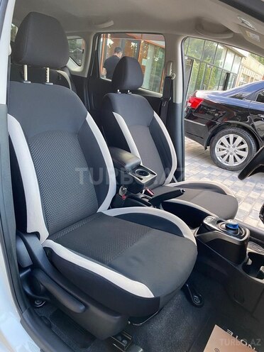 Nissan Note-13