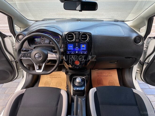 Nissan Note-16