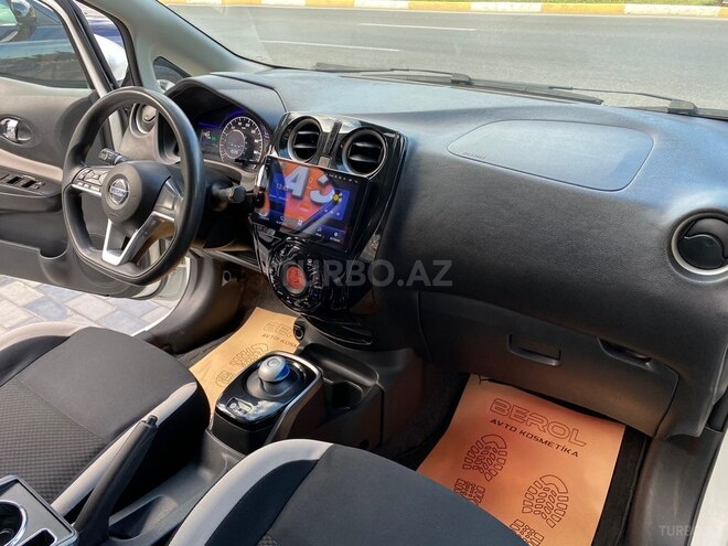 Nissan Note-17