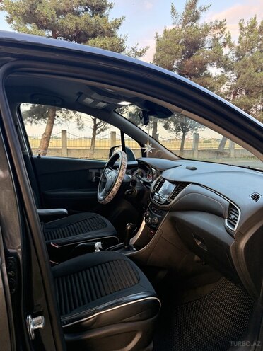Chevrolet Trax-6