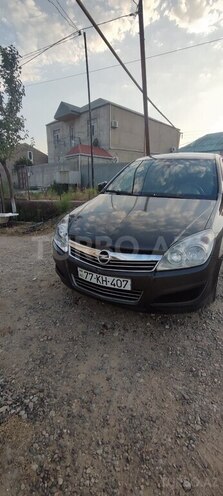 Opel Astra-11