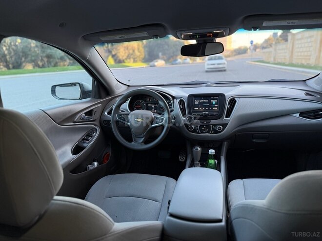 Chevrolet Malibu-10