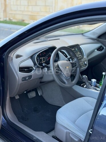 Chevrolet Malibu-7