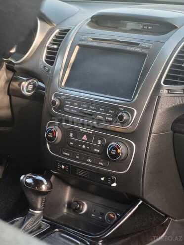 Kia Sorento-7