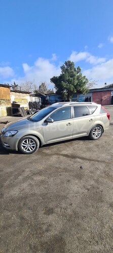 Kia Ceed SW-10