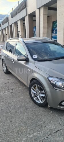 Kia Ceed SW-15