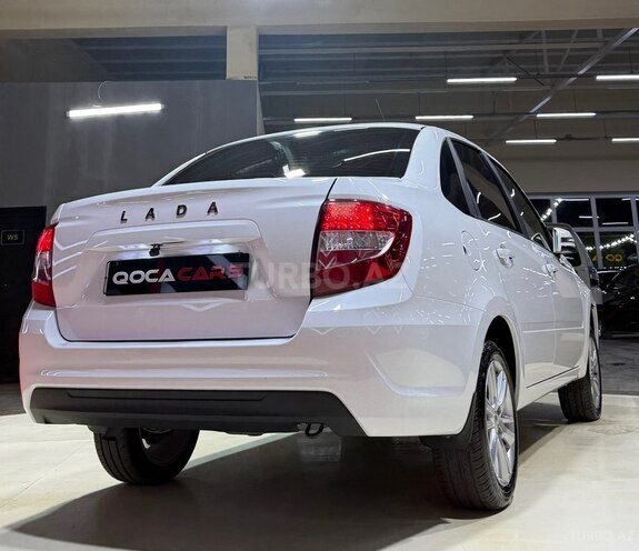LADA (VAZ) Granta-12