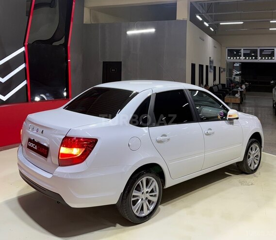 LADA (VAZ) Granta-9
