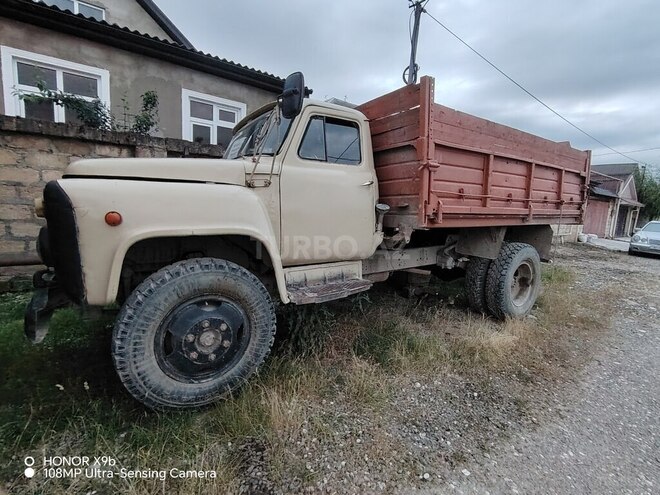 GAZ 53-4