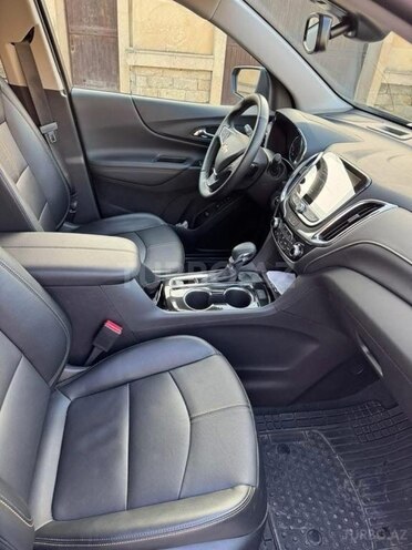 Chevrolet Equinox-4