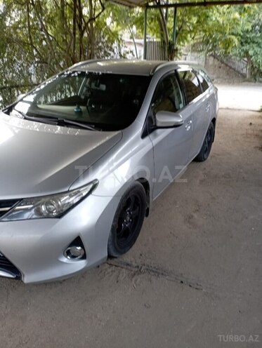 Toyota Auris-9